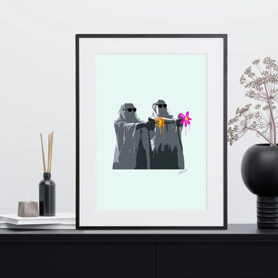 ピストルの先から花を撃ち出すユーモラスなアートポスター「Hand over your flower!」｜Bluse作｜平和と遊び心を融合したデザイン