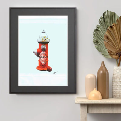 消火栓とタバスコボトルを融合させたコラージュアートポスター「TABASCO」｜Bluse作｜ストリート感のあるシンプルなデザイン