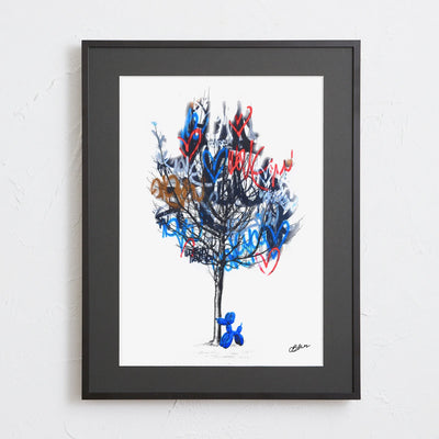 ラブウォールと木の前に立つバルーン犬を描いたアートポスター『Love Tree』｜Bluse作｜ポップでユーモアあふれるコラージュデザイン