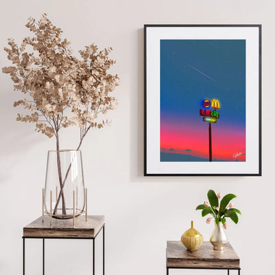 夕焼け空とネオンサインを描いたストリートアートポスター「おいしい夜」｜Blues作｜シンプルでポップな夜の情景