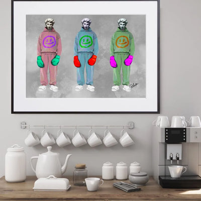 彫刻にスウェットとボクシンググローブを重ねたデジタルコラージュアート「戦う理由。」｜Blues作｜静かな闘志を描いたストリート表現