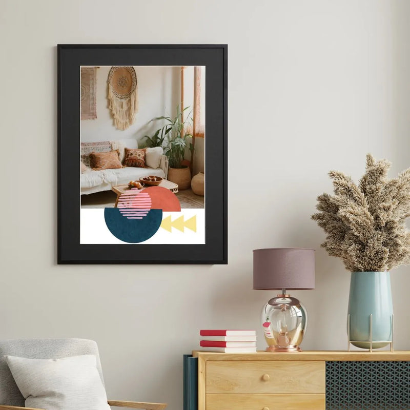 ボヘミアンスタイルのリビングで柔らかなトーンが素敵なアートポスター「Warm Living」｜Fancy Art Select作｜幾何学模様と写真が融合した落ち着いた雰囲気のインテリアアート