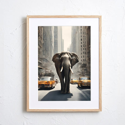 都会の真ん中を象が歩く非日常のフォトアートポスター｜『Elephant Trip』｜Fancy Art select作｜見る人に印象を残すデザイン