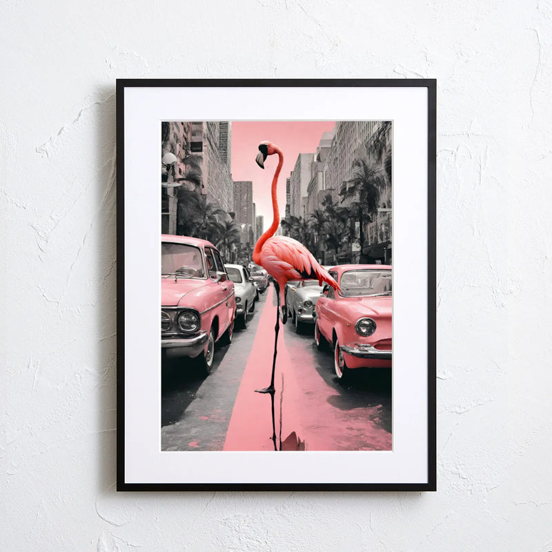 ピンクの街並みに立つフラミンゴが印象的な幻想的なフォトアート｜Flamengo Trip｜Fancy Art Select作｜レトロと非現実が融合した作品