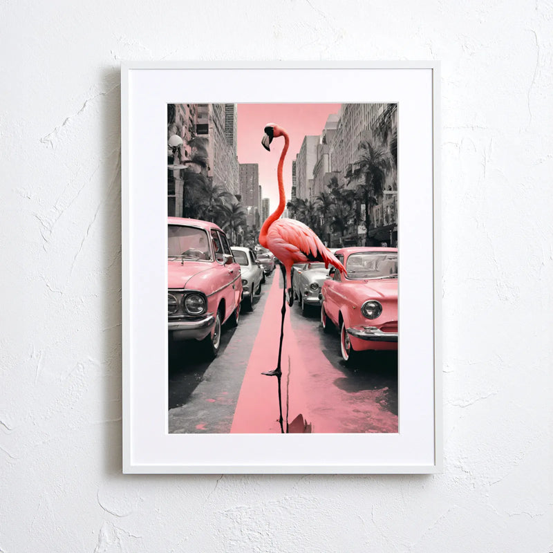 ピンクの街並みに立つフラミンゴが印象的な幻想的なフォトアート｜Flamengo Trip｜Fancy Art Select作｜レトロと非現実が融合した作品