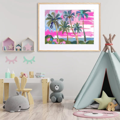 夕焼けのビーチとヤシの木を描いたアートポスター『Sunset Beach』｜Fancy Art Select作｜リゾート感あふれる癒しのインテリアに