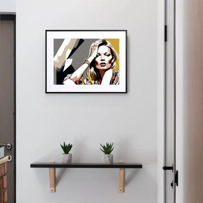 モノトーン×ゴールドの「ケイト・モス」のポートレート・イラスト『Legend Kate Moss』｜Fancy Art Select｜凛とした表情が空間を引き締めるモードアート