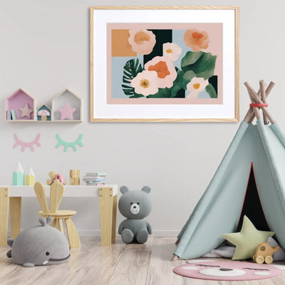 淡いピンクの花と深緑の葉を幾何学構成で描いた上品なボタニカルアート『Halcyon』Fancy Art Select｜北欧シンプルに合うデジタルポスター