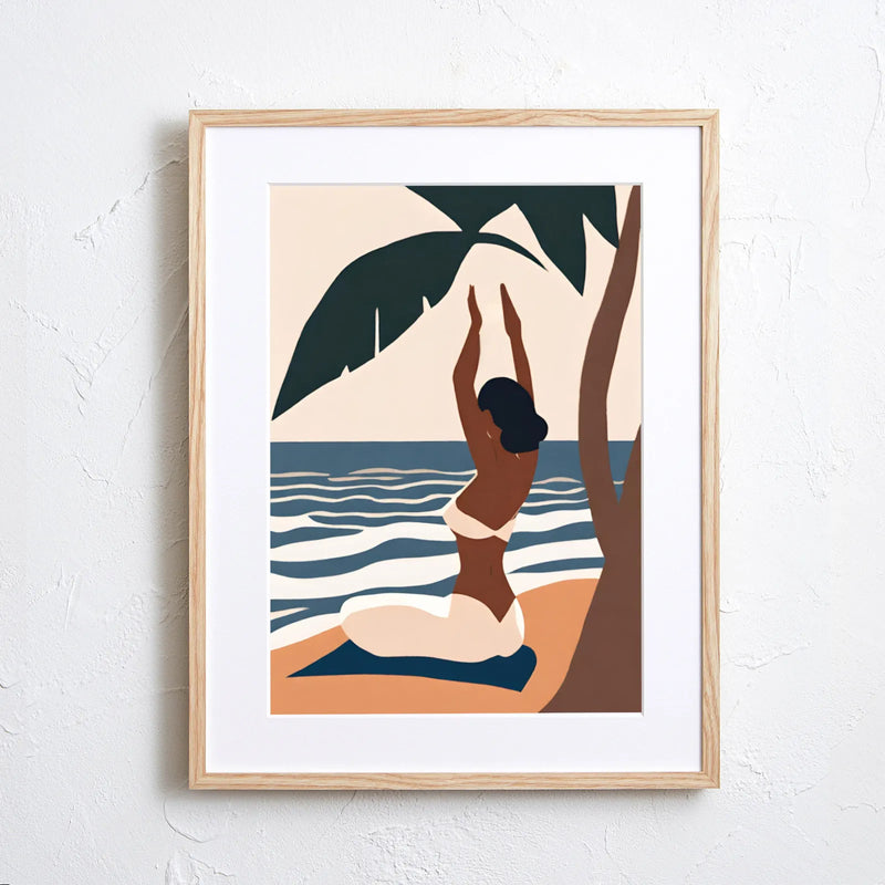 海辺でヨガをする女性を描いたミニマルイラスト『 Morning Alignment 』｜Fancy Art Select｜南国の朝を感じる癒しのアート