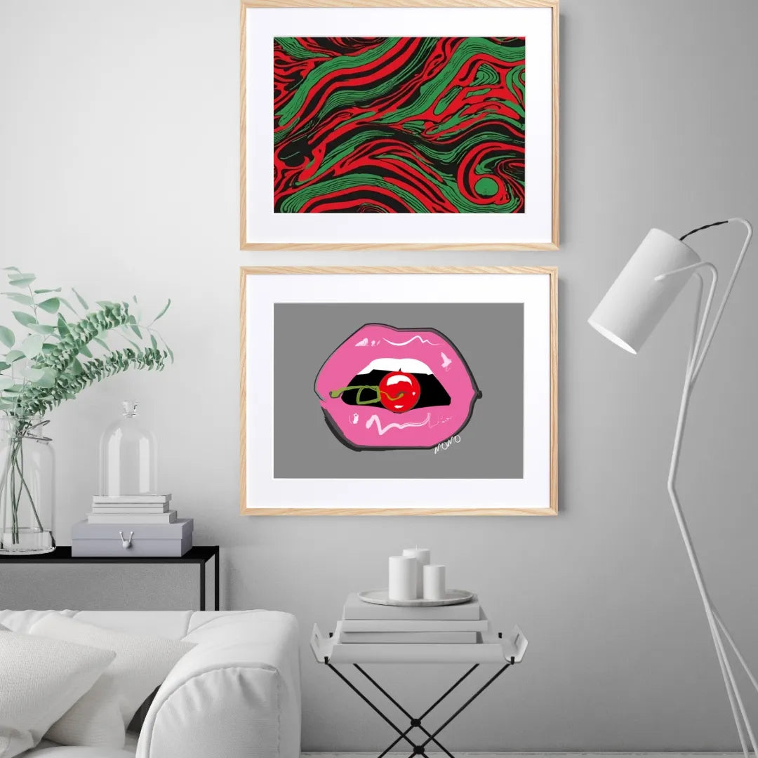 ピンクの唇にチェリーを加えるポップアートポスター『Sherry Lip