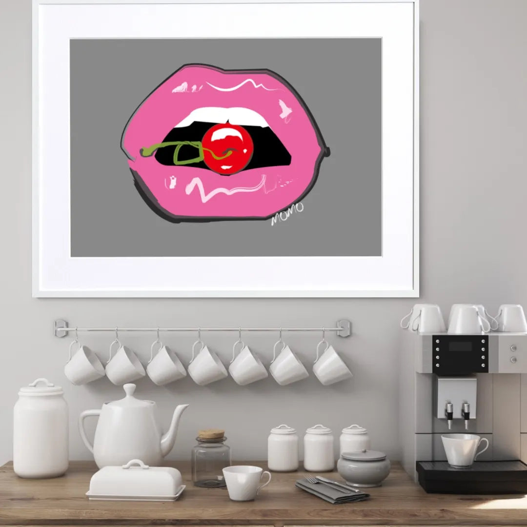 ピンクの唇にチェリーを加えるポップアートポスター『Sherry Lip ピンクの唇にチェリーを加えるポップアートポスター『Sherry Lip